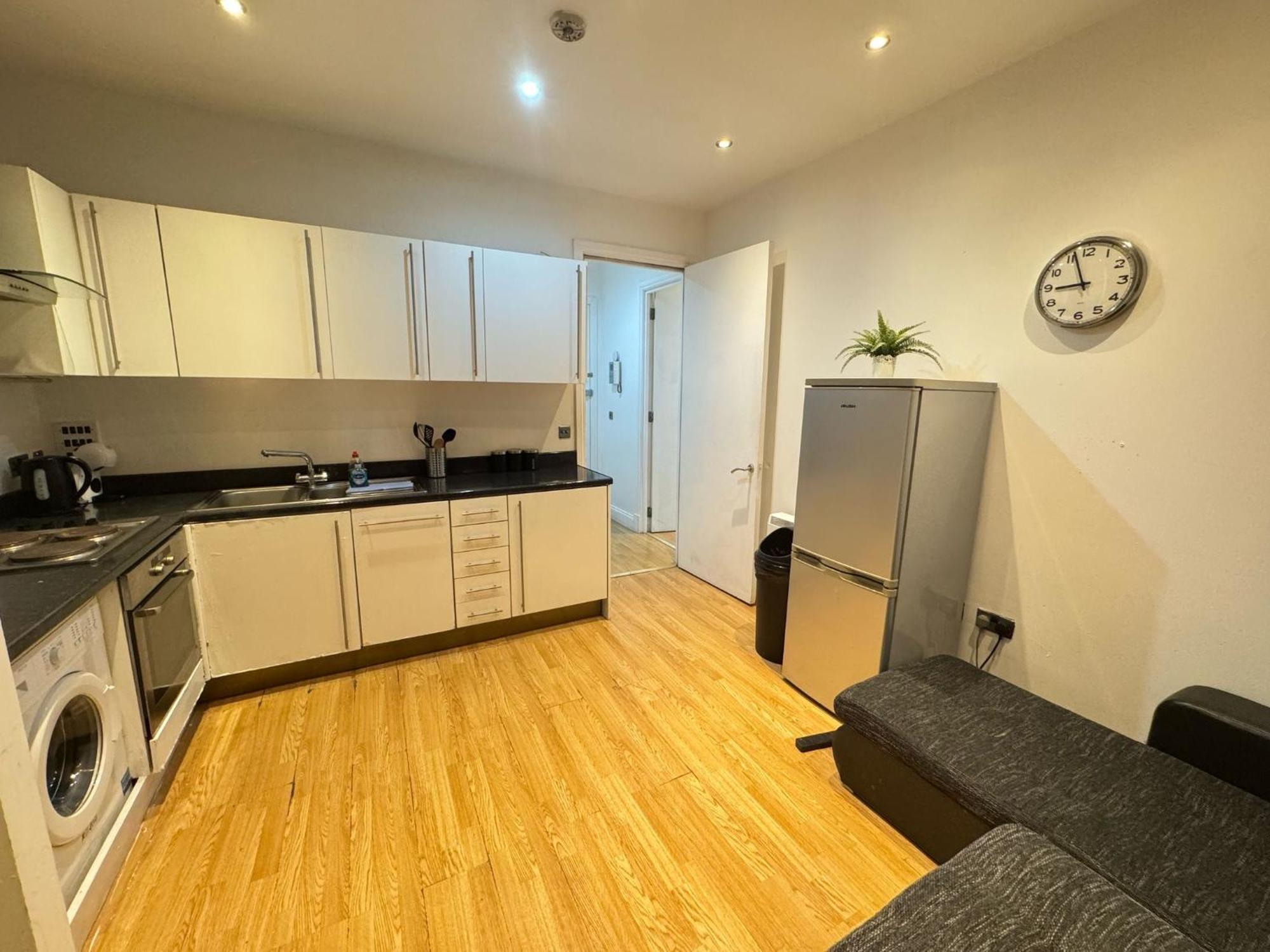 Comfortable - Cosy - Budget Studios In City Center ลอนดอน ภายนอก รูปภาพ
